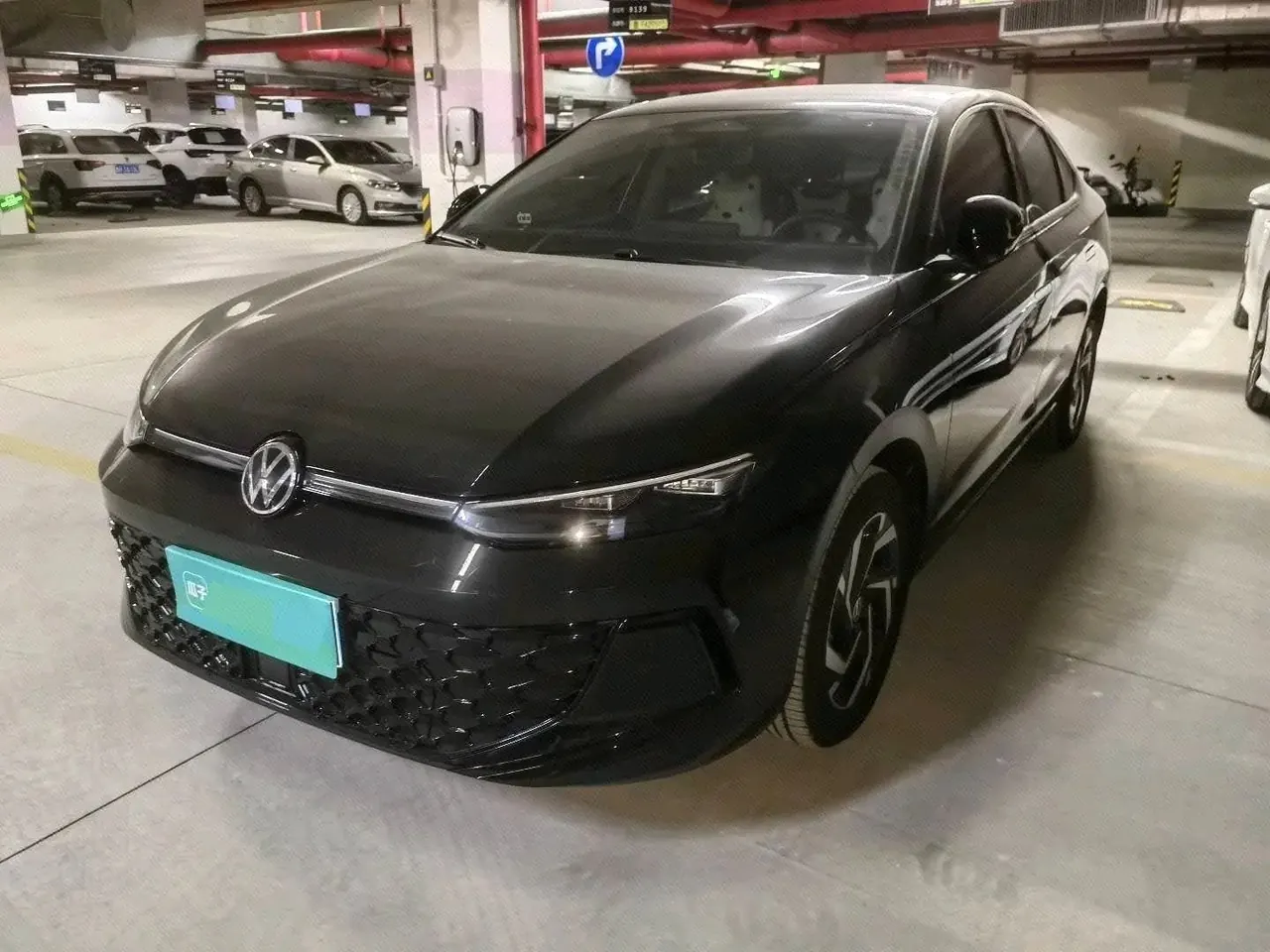 Open image lightbox: Volkswagen 2026 Lavida Pro 1.5 Starry Sky Six-Million Edition Automatic