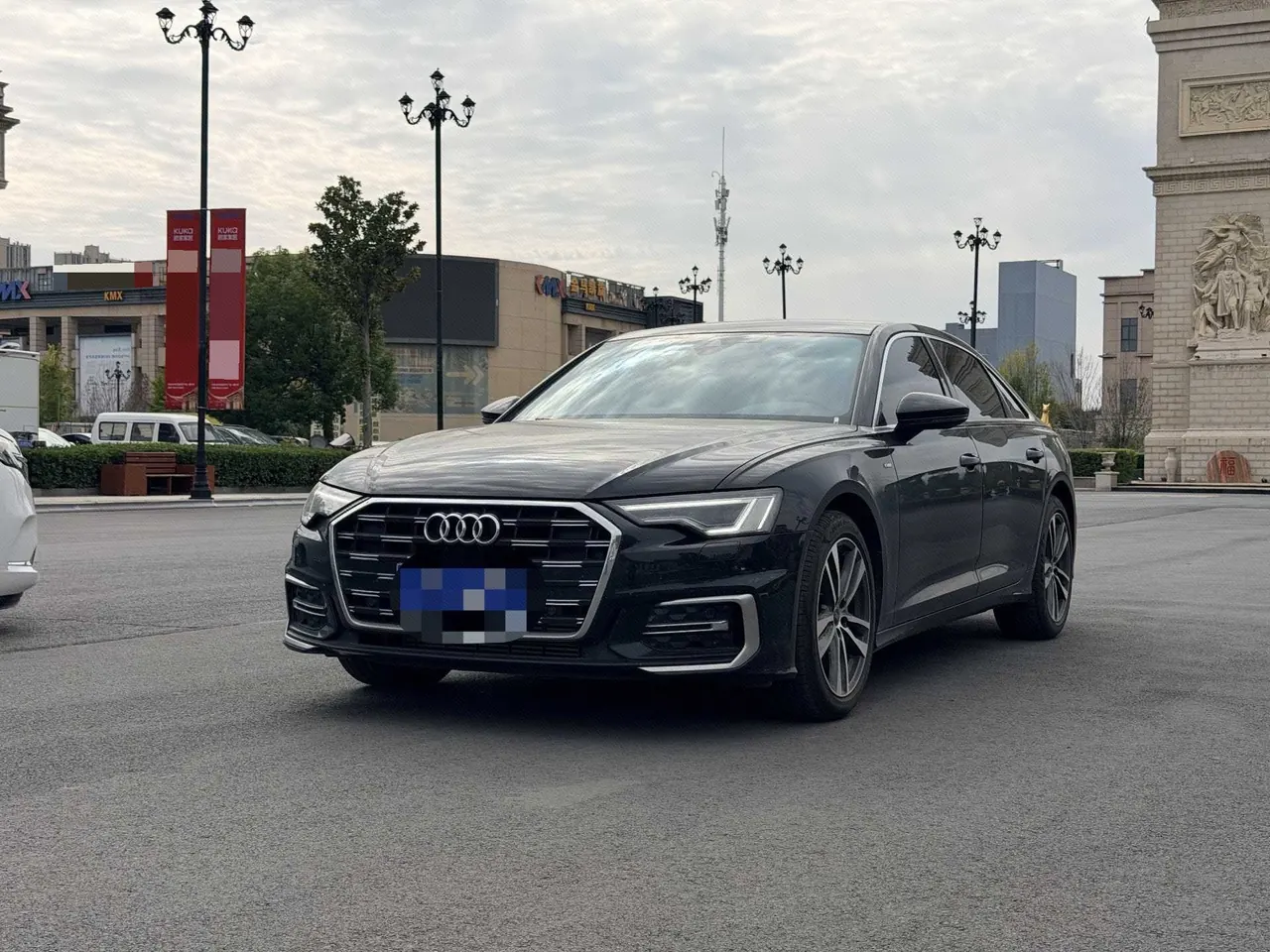 Open image lightbox: Audi 2023 A6L 2.0TFSI 40TFSI Deluxe Dynamic Automatic