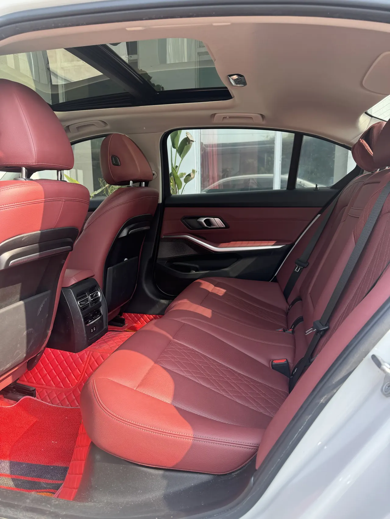 BMW 3 Series 2022 320Li 2.0T M Sports Suit (Modified) Automatic Gear 2