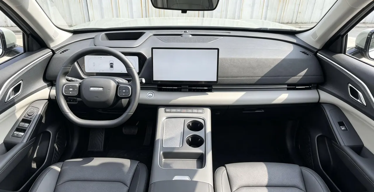 Haval 2026 H6L 2.0T Max automatic gear 4