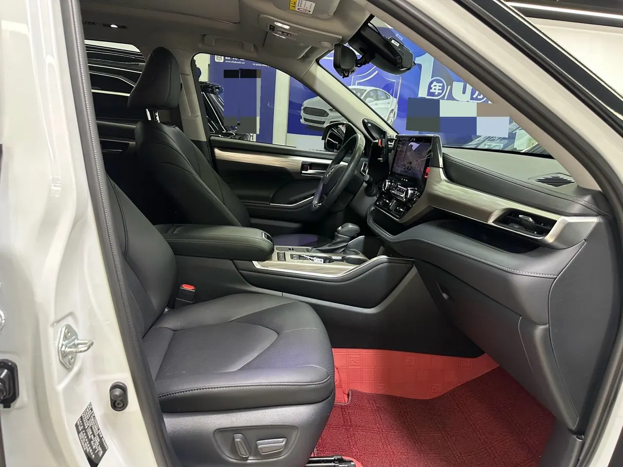 Toyota 2022 Highlander Dual Engine 2.5 Stepless Four-wheel Drive Extreme Edition 7-seat Automatic Gear 10