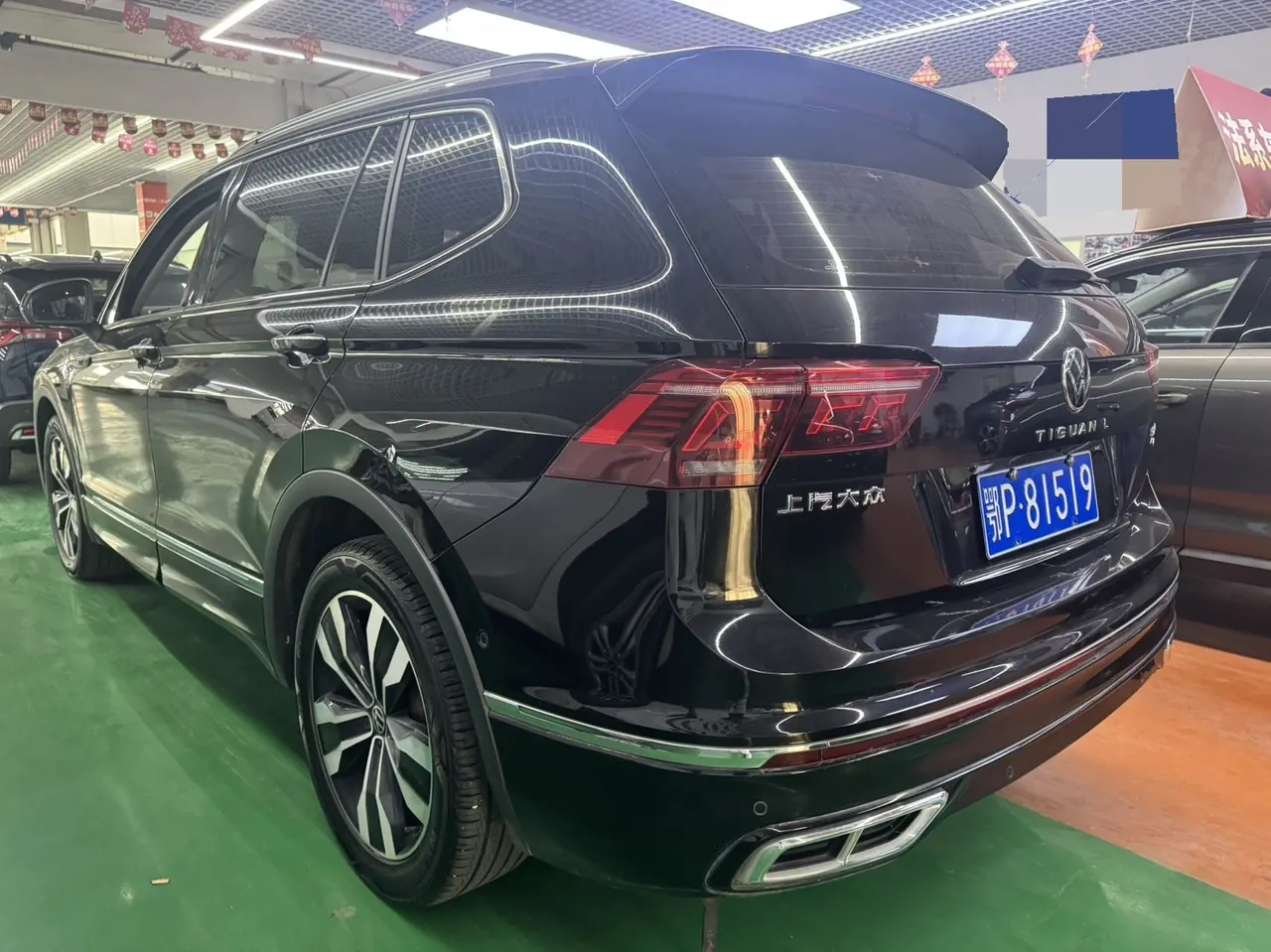 Volkswagen 2023 Tiguan L R-Line 2.0TSI 380TSI 4-wheel drive R-Line Yuexiang Edition 7-seat automatic gear 9