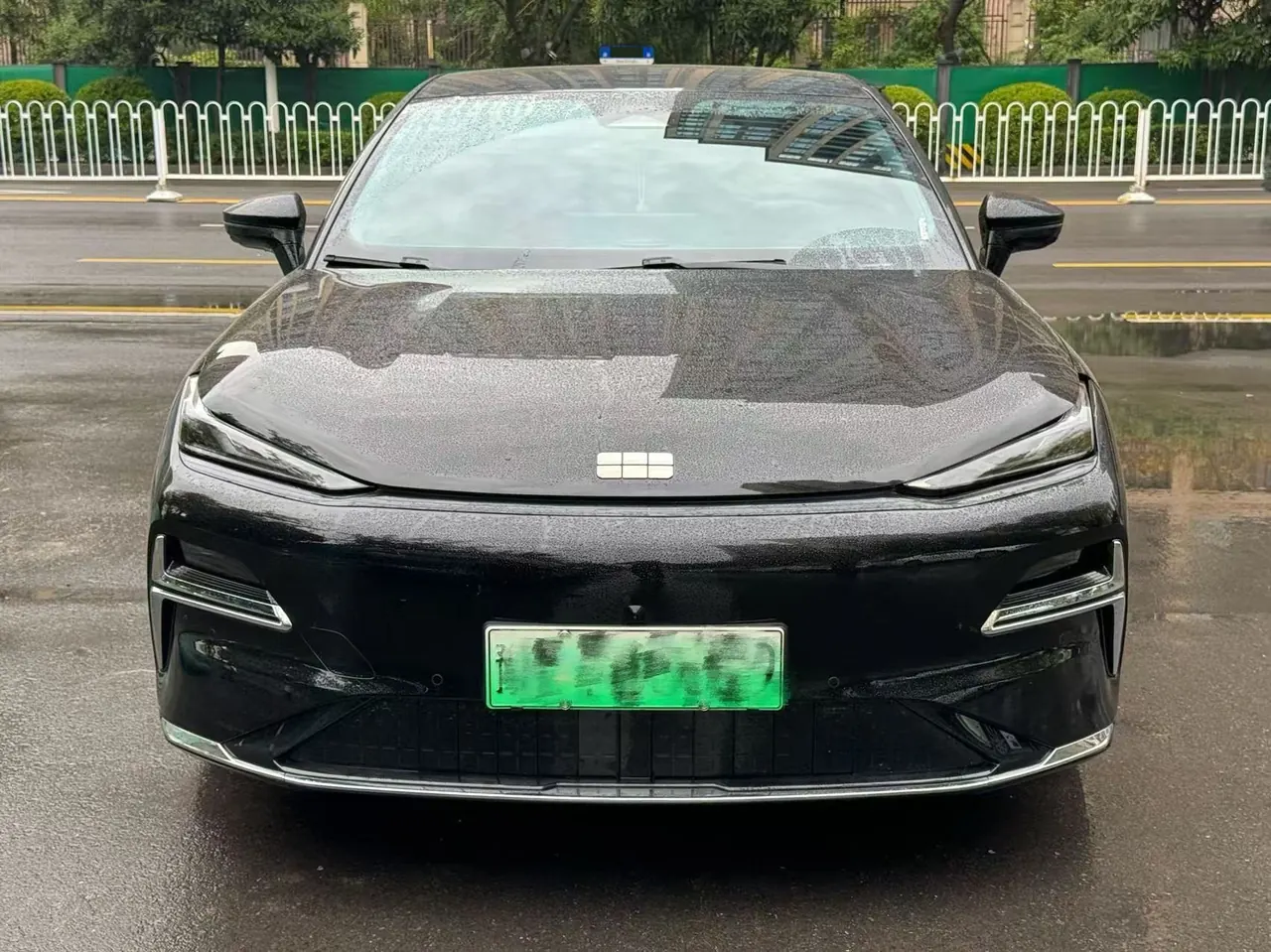 Geely Galaxy 2025 Xingyao 8 EM-i 1.5 130km Premium Edition Automatic Gear 3