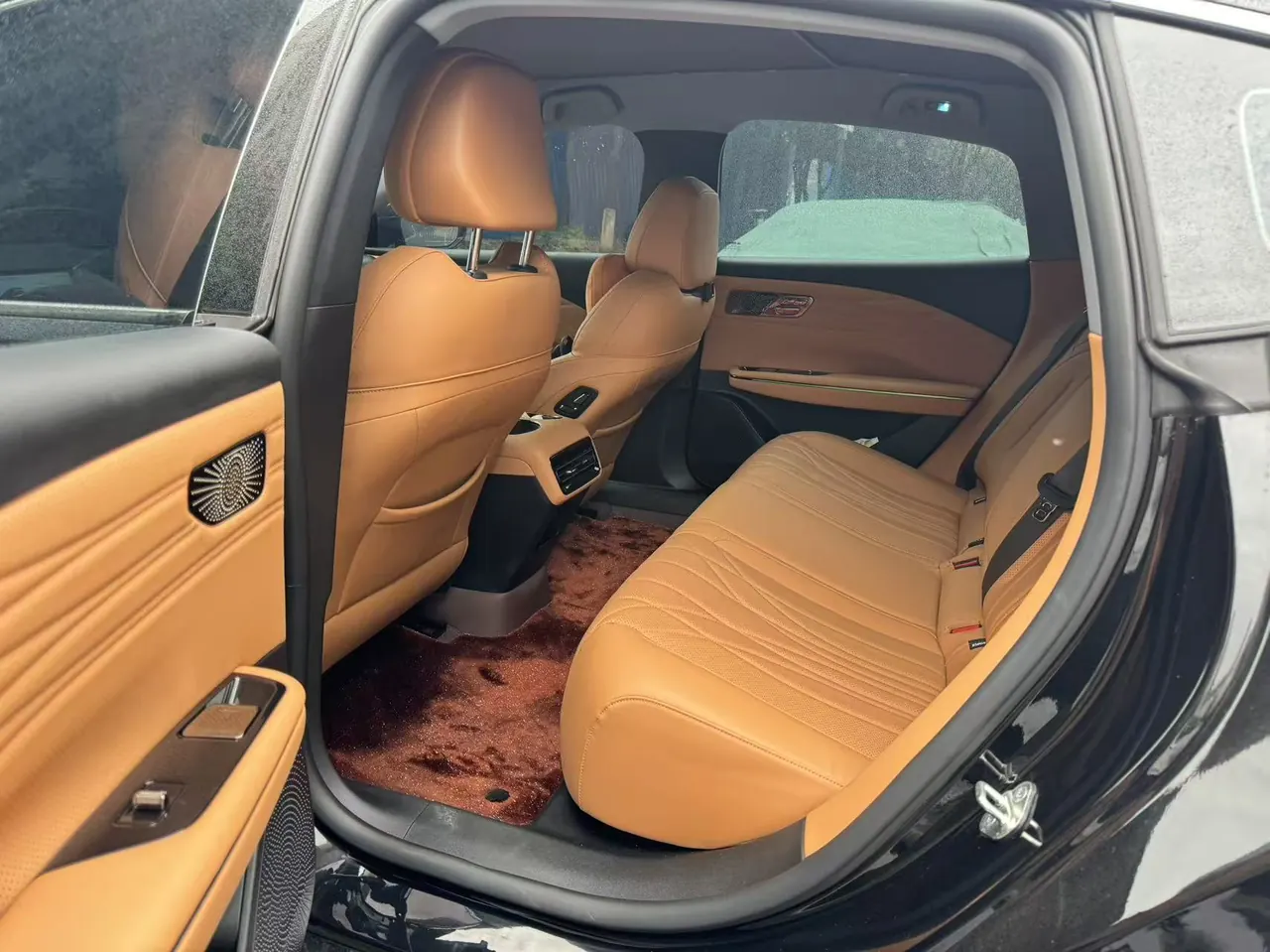 Geely Galaxy 2025 Xingyao 8 EM-i 1.5 130km Premium Edition Automatic Gear 5