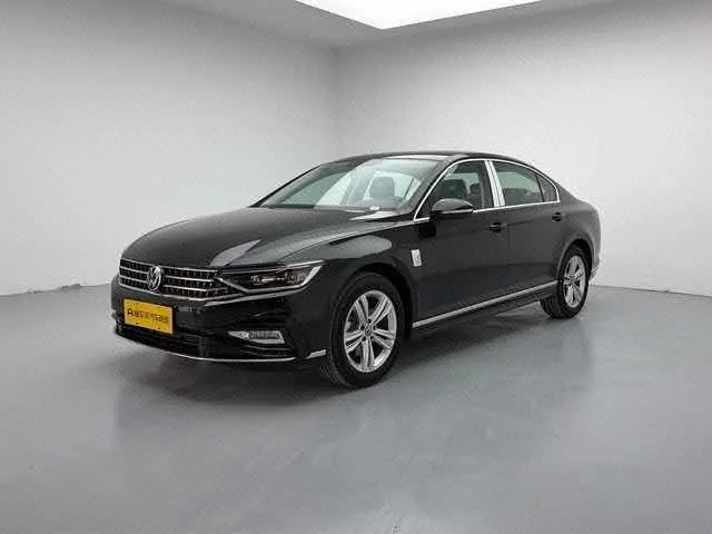 Open image lightbox: Volkswagen 2025 Magotan 1.4TSI 280TSI 2 million Comfortable Automatic Gear