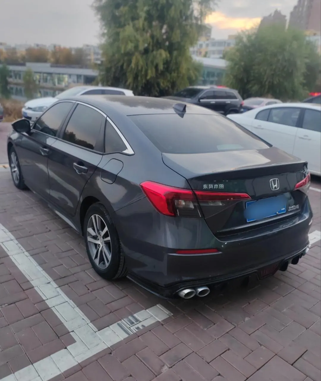 Honda 2022 Civic 1.5T Stepless 240TURBO Dynamic Automatic Gear 3