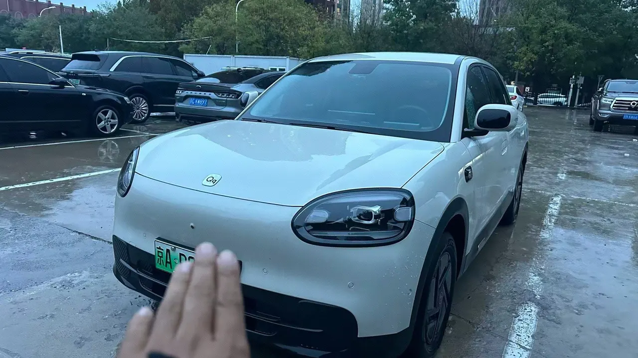 Chery 2026 QQ3 EV 420 Sharing Edition Automatic Gear - View 1