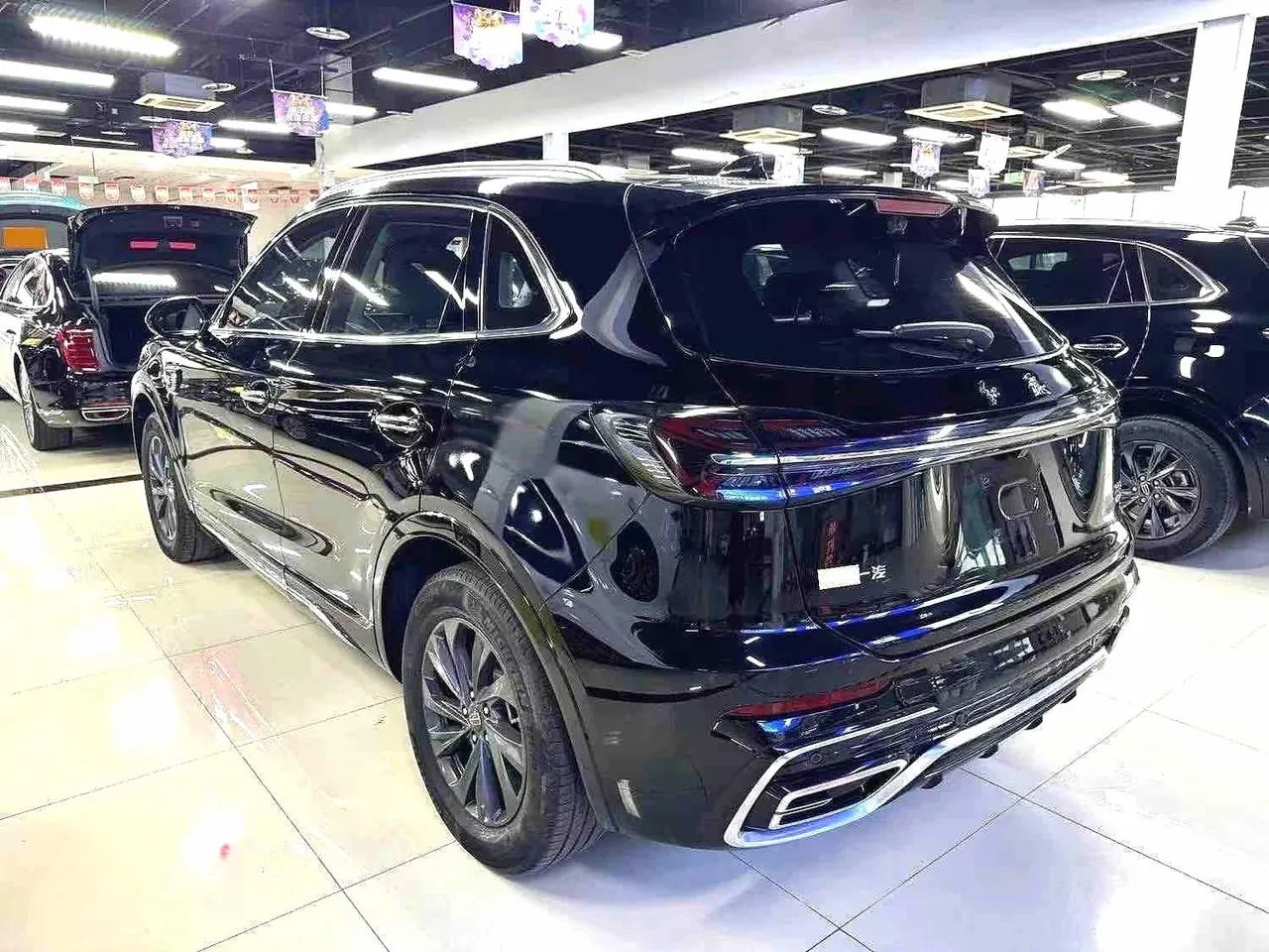 HongQi 2023 HS5 2.0T Flag Enjoy Pro Edition Automatic Gear 5