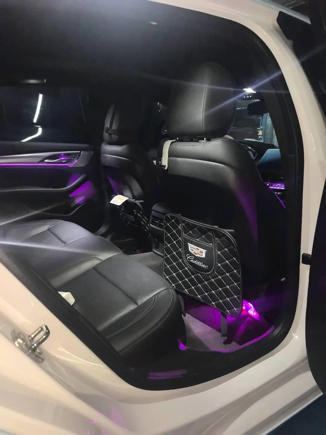 Cadillac 2023 CT5 2.0T 28T Luxury (Standard Edition) Automatic Gear 7