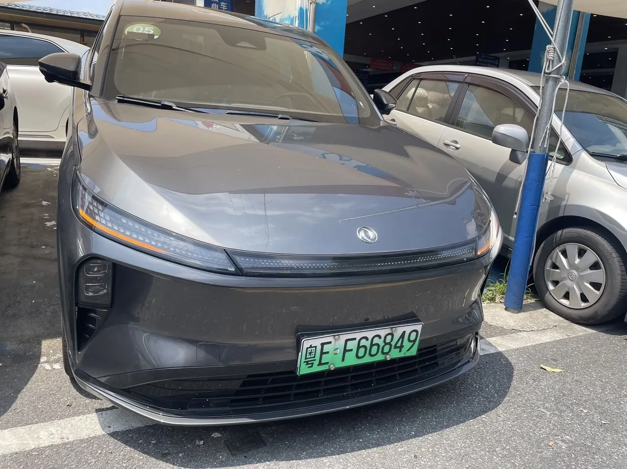 Aeolus 2025 L8 1.5T 185KM Dream Edition Automatic Gear 2