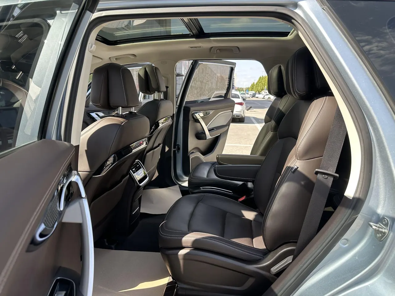 Geely Jiaji New Energy 2021 Jiaji ePro 1.5TD Premium Automatic Gear 6