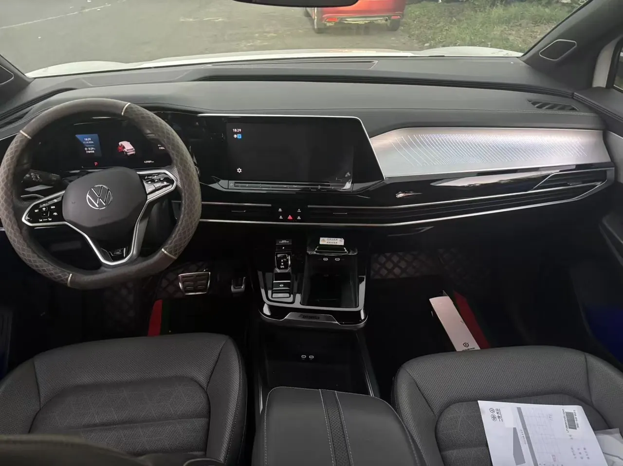 Volkswagen 2021 model range 2.0TSI 380TSI four-wheel drive R-Line extension version automatic gear 3