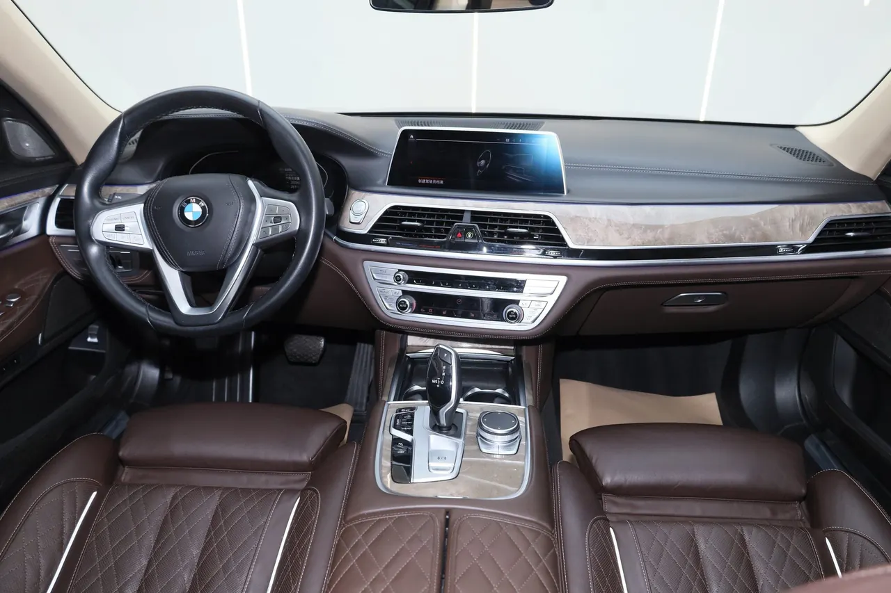 BMW 7 Series (Imported) 2021 740Li 3.0T Leading Luxury Suit Automatic Gear 4