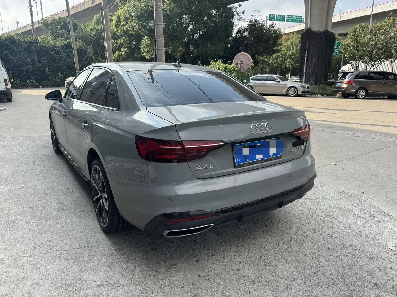 Audi 2024 A4L 2.0TFSI 40TFSI Deluxe Dynamic Automatic 4
