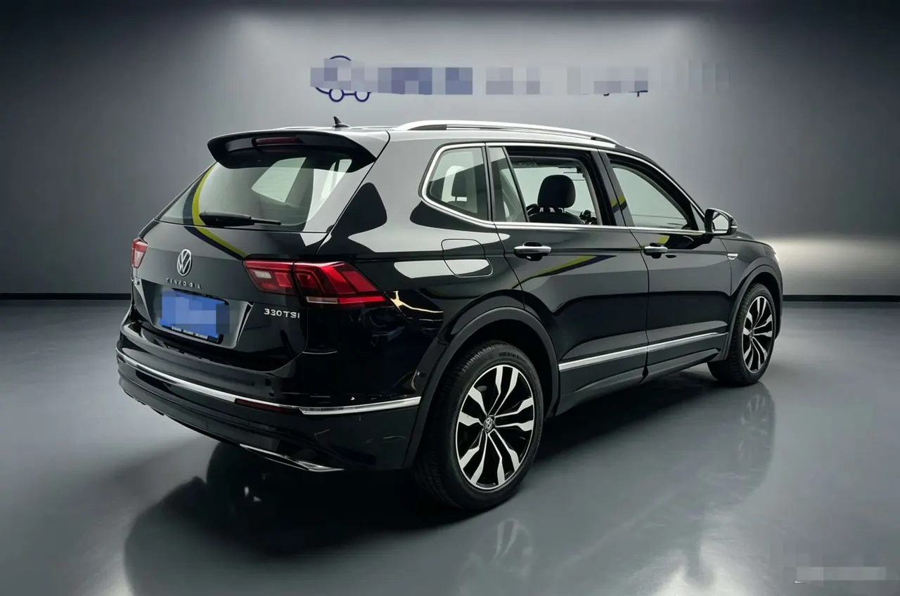 Volkswagen 2021 Tiguan L R-Line 2.0TSI 330TSI Two-Drive Overdrive Automatic Gear 5