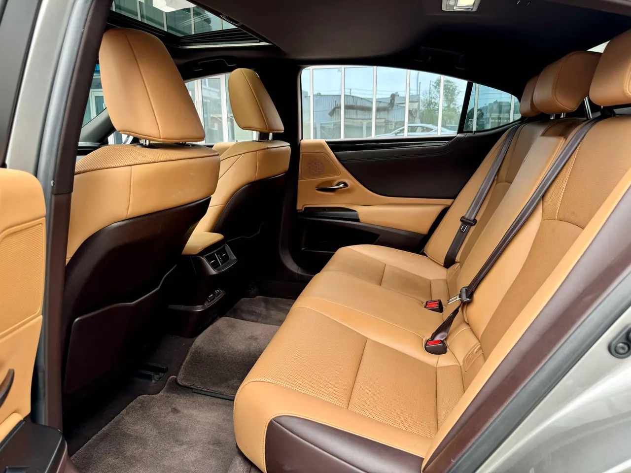 Lexus ES (Imported) 2020 ES200 2.0 Stepless Premium Edition Automatic Gear 12