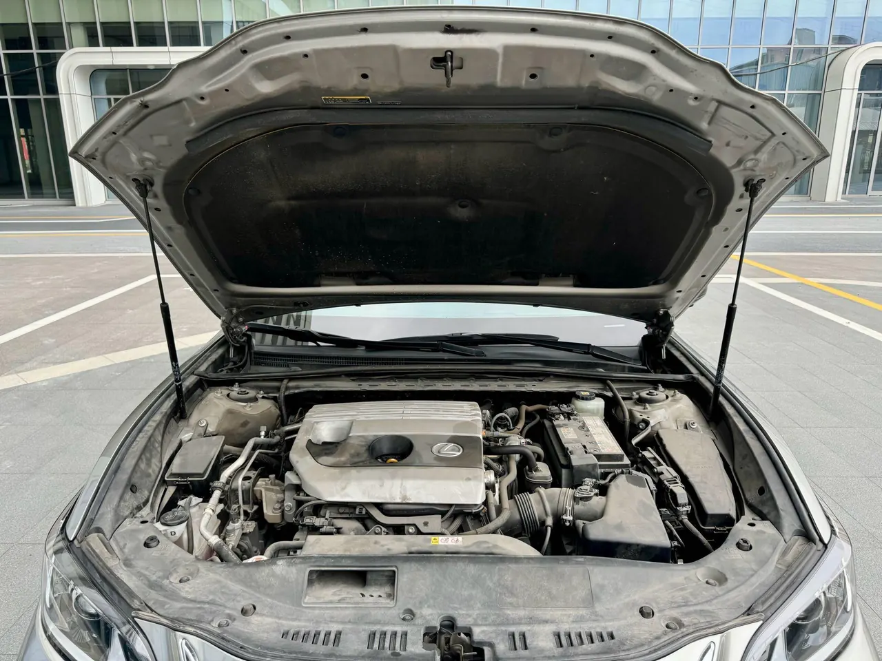 Lexus ES (Imported) 2020 ES200 2.0 Stepless Premium Edition Automatic Gear 14
