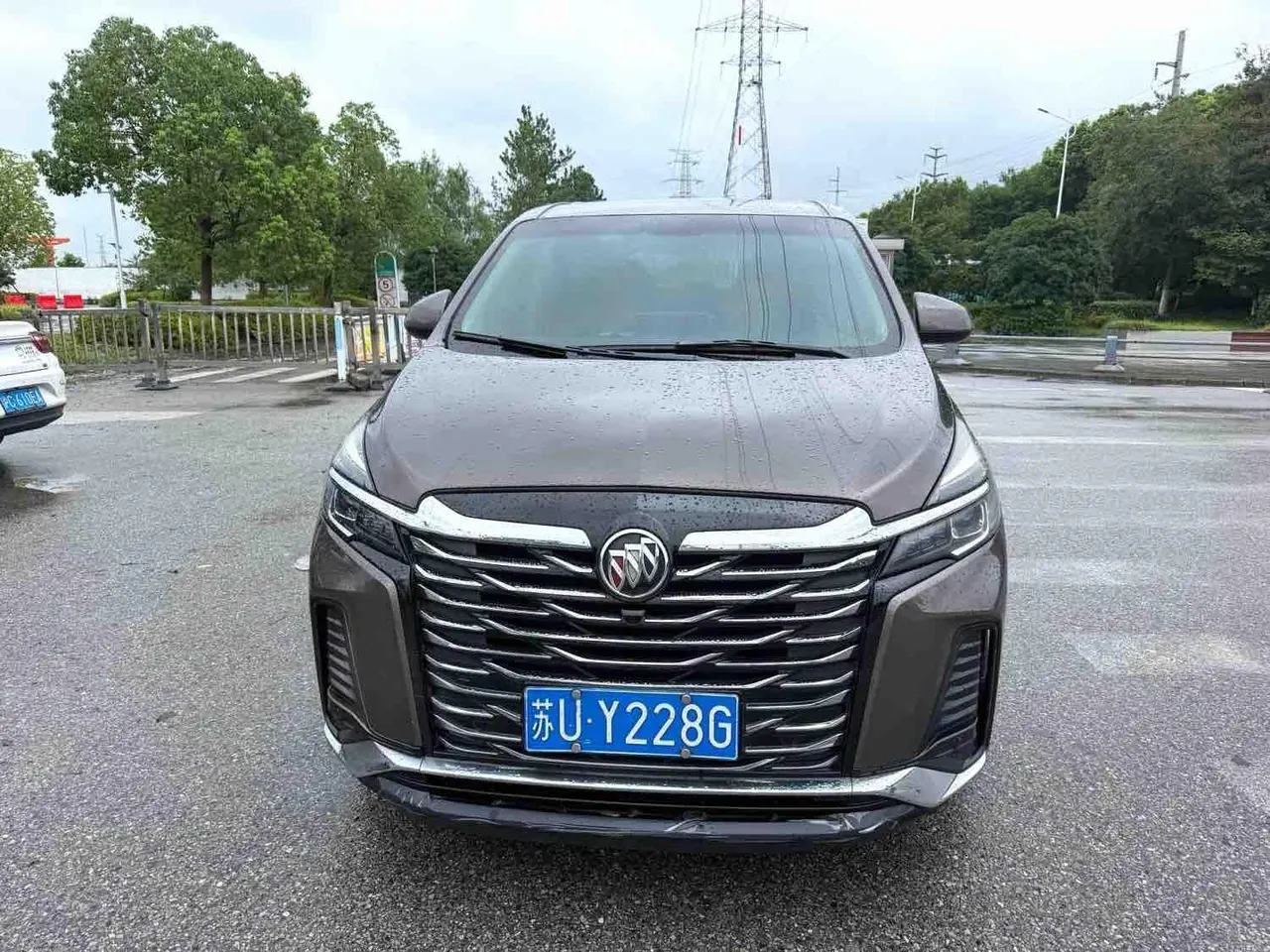 Buick 2022 GL8 Land Business Class 48V 2.0T 652T Comfortable Automatic Gear 8