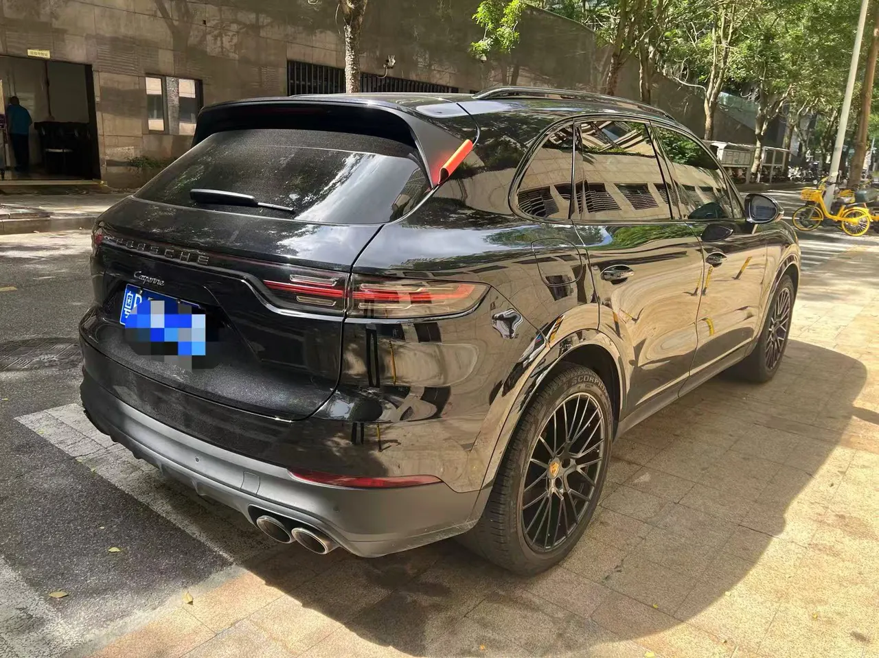 Porsche Cayenne (Imported) 2022 Cayenne 3.0T Platinum Edition Automatic Gear 4