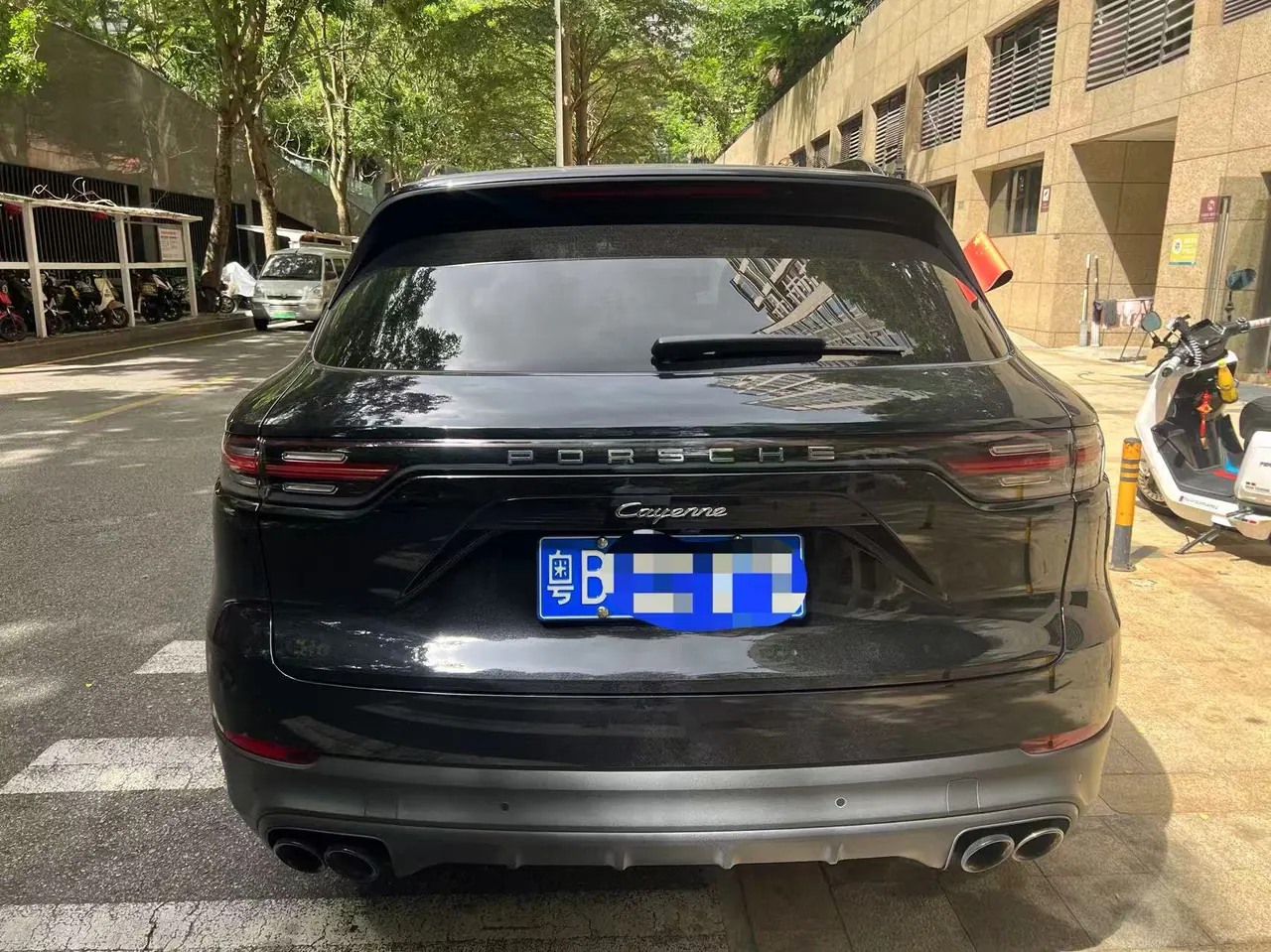 Porsche Cayenne (Imported) 2022 Cayenne 3.0T Platinum Edition Automatic Gear 5