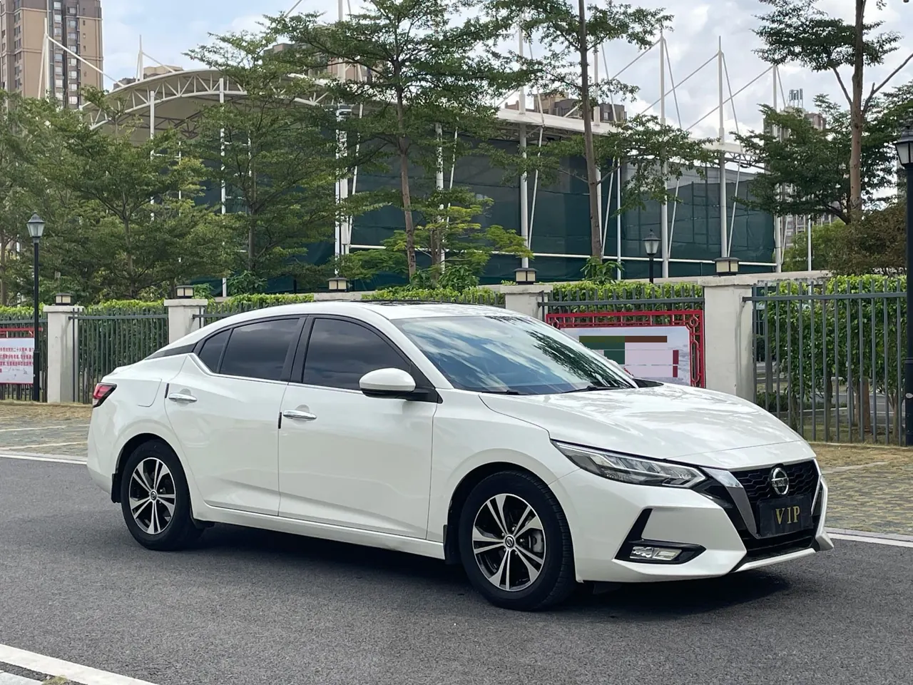 Nissan 2020 Sylphy 1.6 Stepless XL Pleasant Edition Automatic Gear 3
