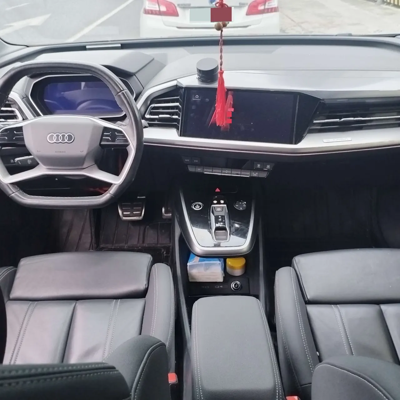 Audi 2023 Q4 e-tron 40 Creation Edition Automatic Gear 2