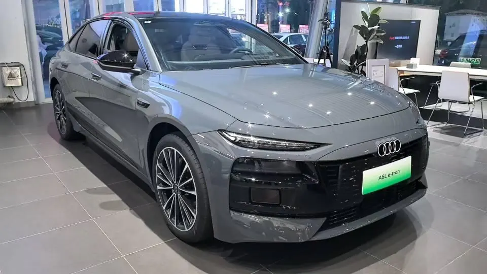 Audi 2026 A6L e-tron Starts Gan Kun Smart Driving Edition Automatic Gear 3