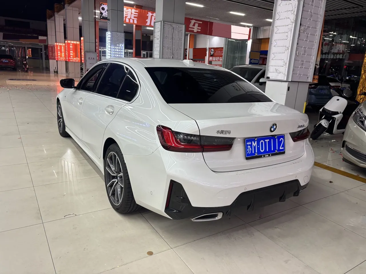 BMW 3 Series 2026 325Li 2.0T M Sports Suit Automatic Gear 6