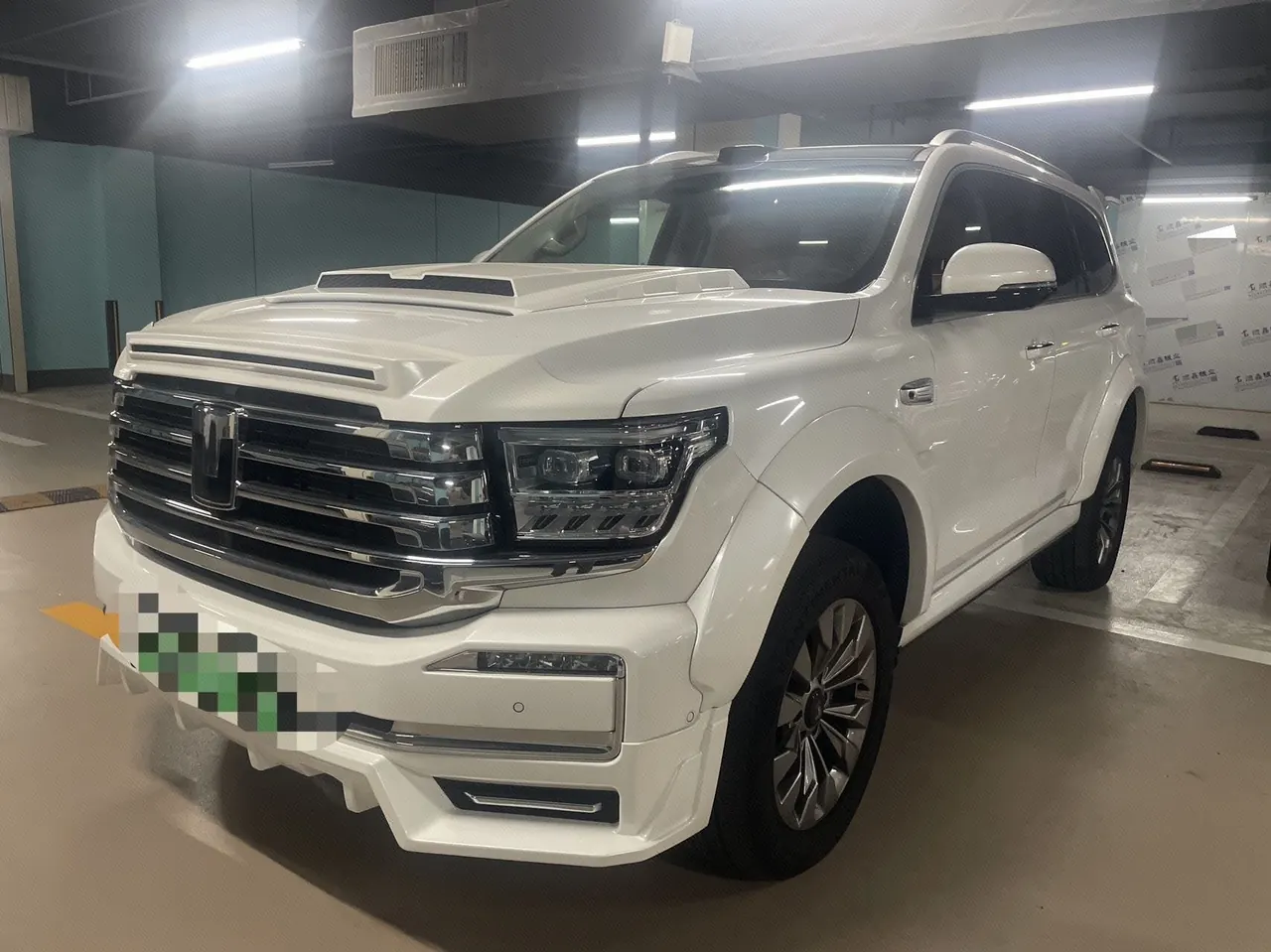 Tank 500 New Energy 2026 Model Tank 500 Hi4-T 2.0T Smart Enjoyment Version Automatic Transmission - View 1