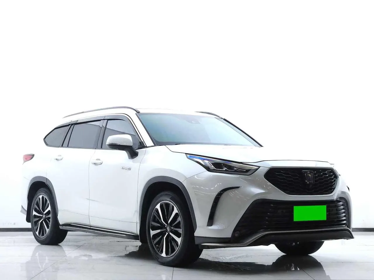 Toyota 2021 Crown Land Release 2.5 Stepless Four-wheel Drive Premium Edition Automatic Gear 3