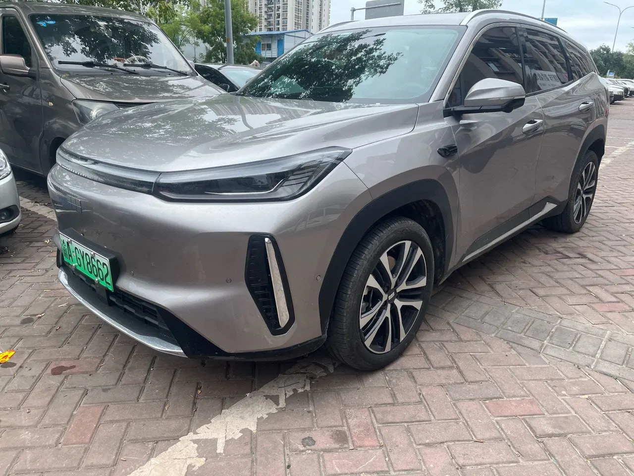 Geely Galaxy 2026 M7 Yuanhang Home 1.5 225km Discovery Edition Automatic Gear - View 1