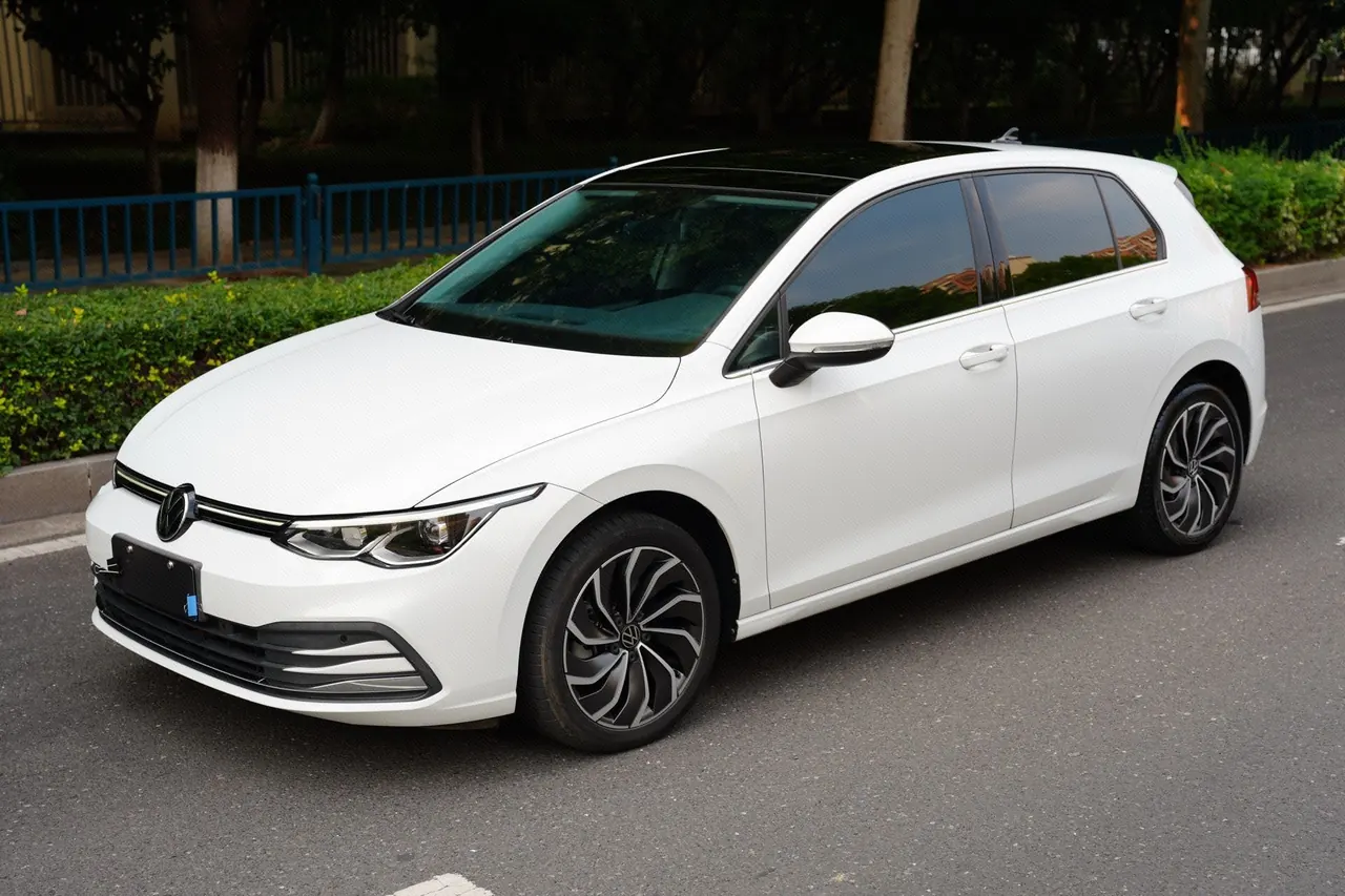 Open image lightbox: Volkswagen 2023 Golf 8 PRO 1.4TSI 280TSI Automatic