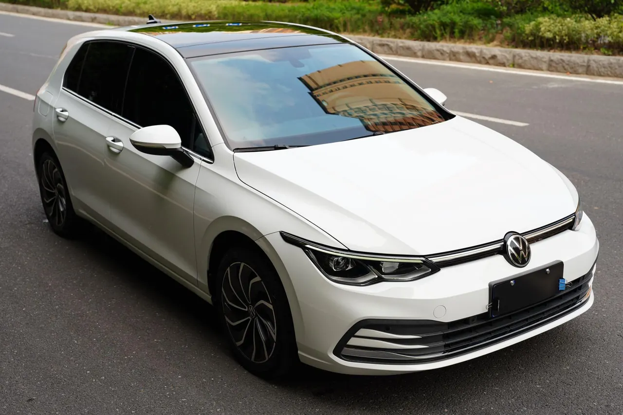 Volkswagen 2023 Golf 8 PRO 1.4TSI 280TSI Automatic 3