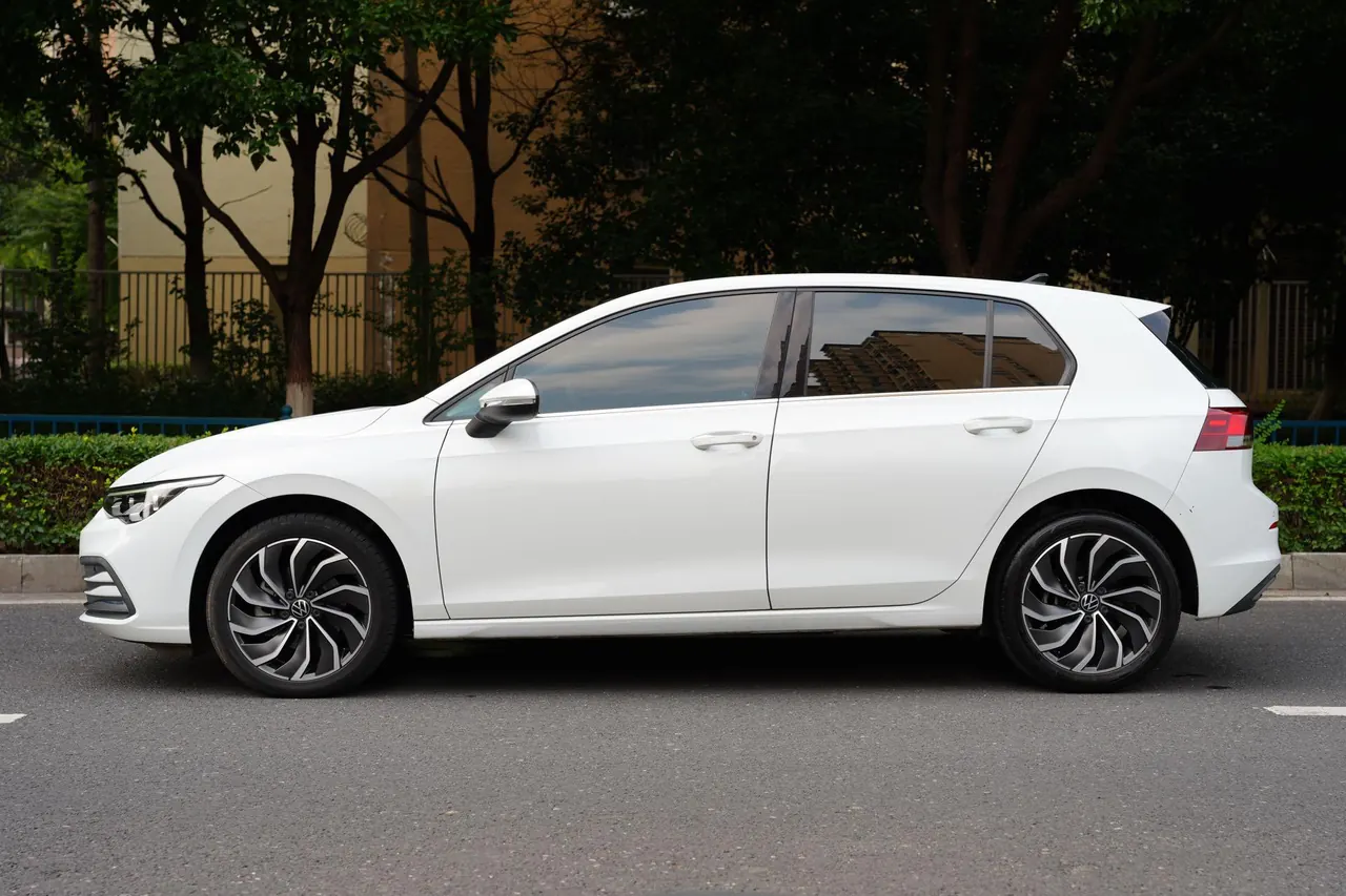 Volkswagen 2023 Golf 8 PRO 1.4TSI 280TSI Automatic 7