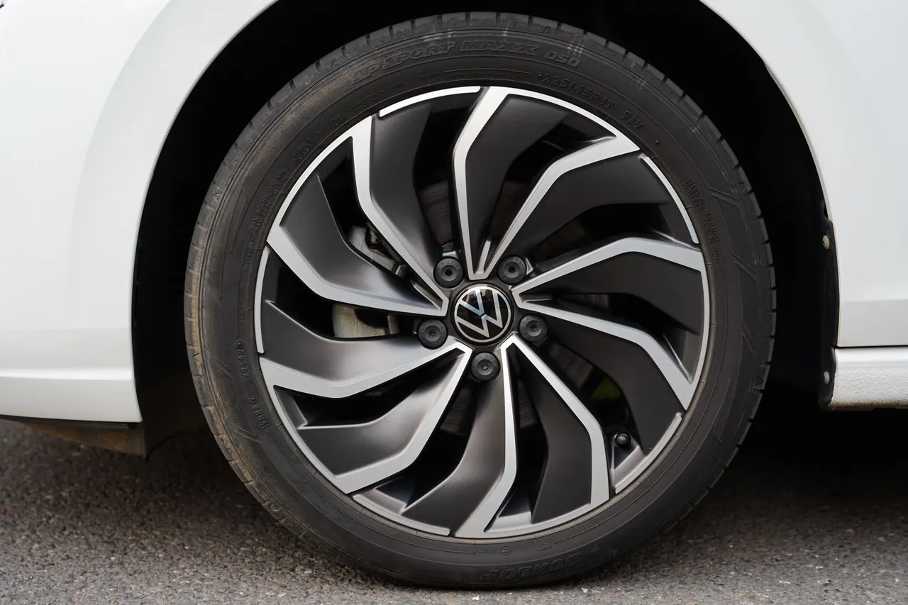 Volkswagen 2023 Golf 8 PRO 1.4TSI 280TSI Automatic 8