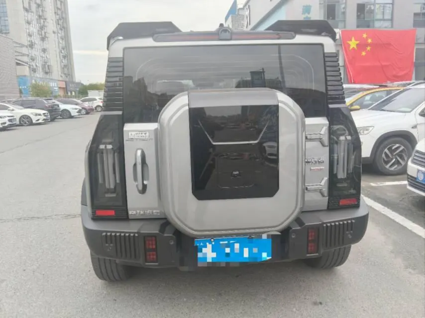 Jetour 2023 Traveler 2.0T Four-wheel Drive Conquers Automatic Gear 3