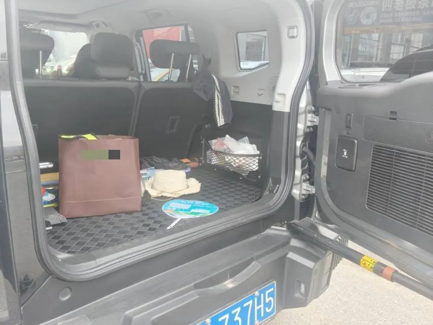 Jetour 2023 Traveler 2.0T Four-wheel Drive Conquers Automatic Gear 8