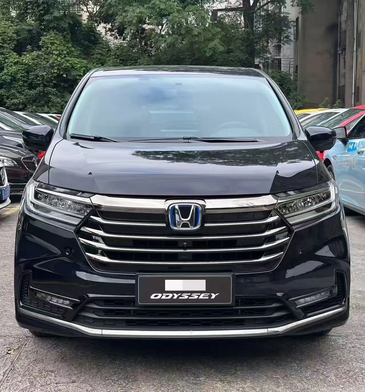 Honda 2026 Odyssey Hybrid 2.0 Stepless Sharp and Pleasant Edition Automatic Gear 2