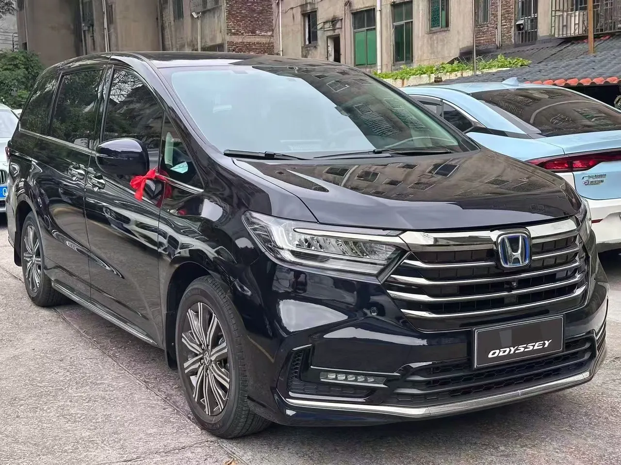 Honda 2026 Odyssey Hybrid 2.0 Stepless Sharp and Pleasant Edition Automatic Gear 3