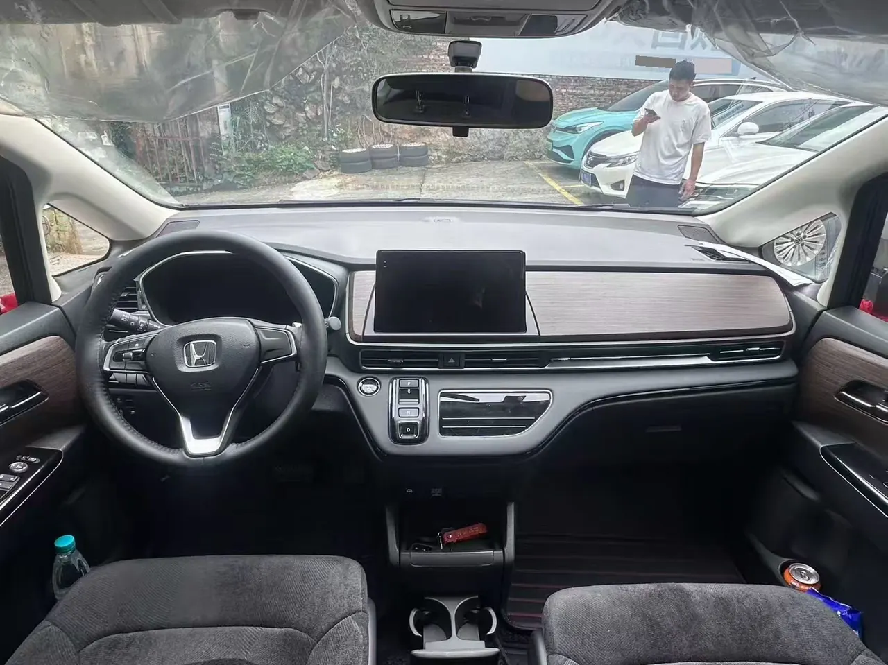 Honda 2026 Odyssey Hybrid 2.0 Stepless Sharp and Pleasant Edition Automatic Gear 5