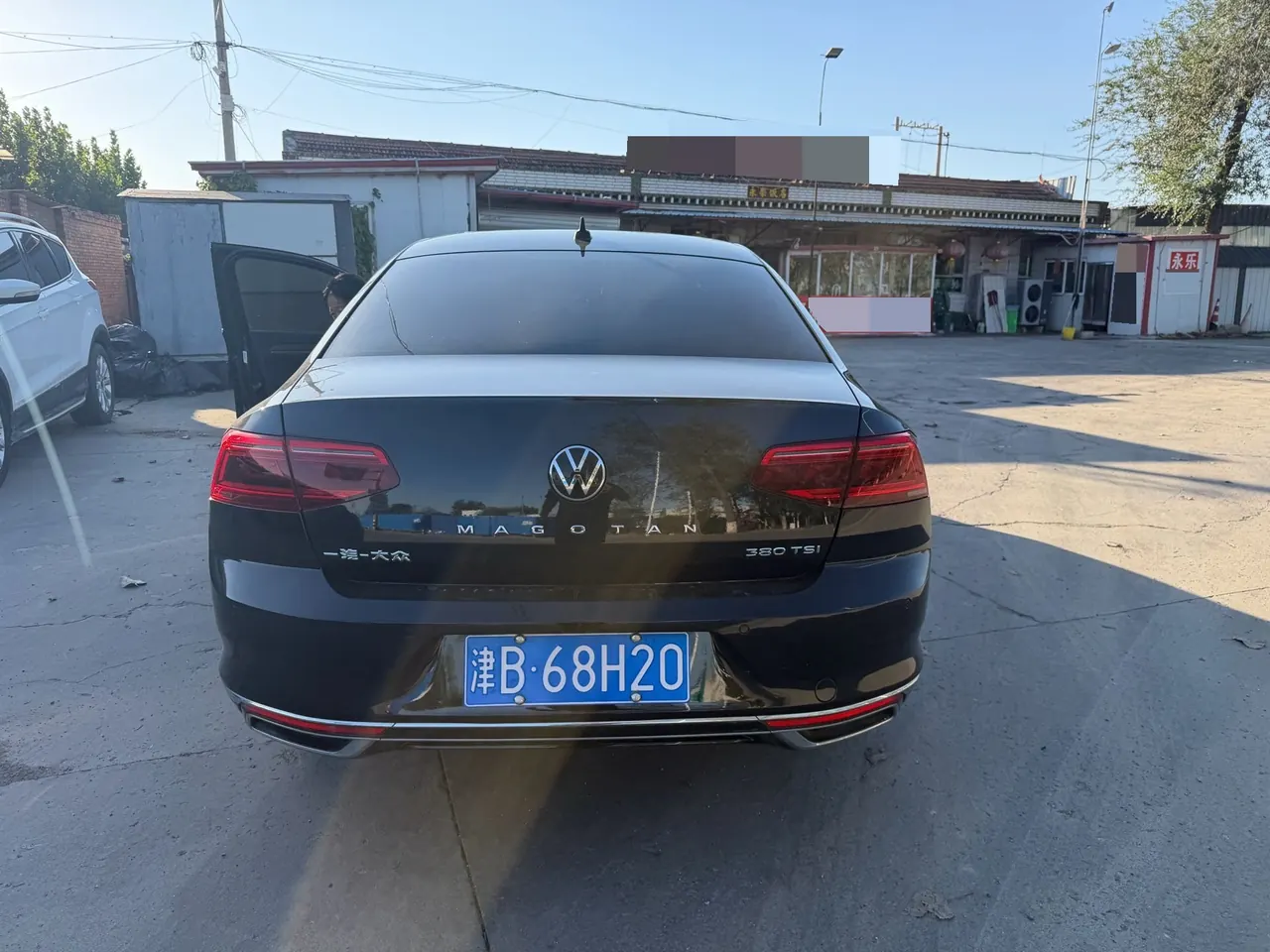 Volkswagen 2020 Magotan 2.0TSI 380TSI Distinguished Automatic 5
