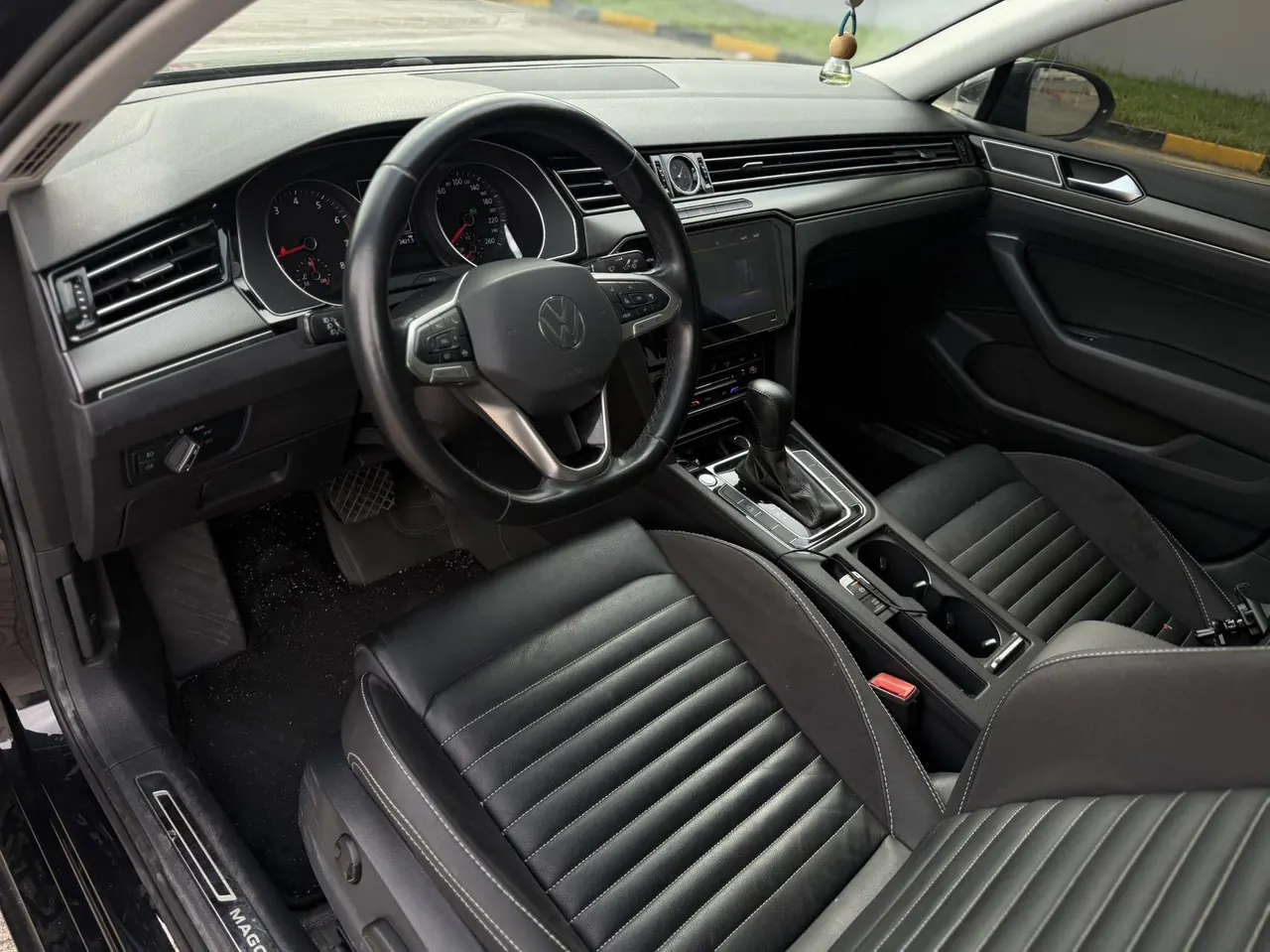 Volkswagen 2020 Magotan 2.0TSI 330TSI Leading Automatic 2