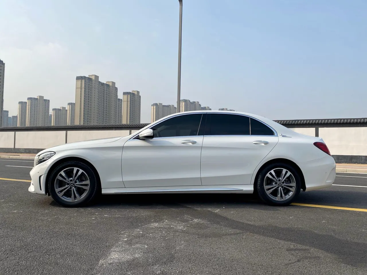 Mercedes Benz Class C 2020 C 200 L 1.5T Dynamic Sports Edition Automatic Gear 3