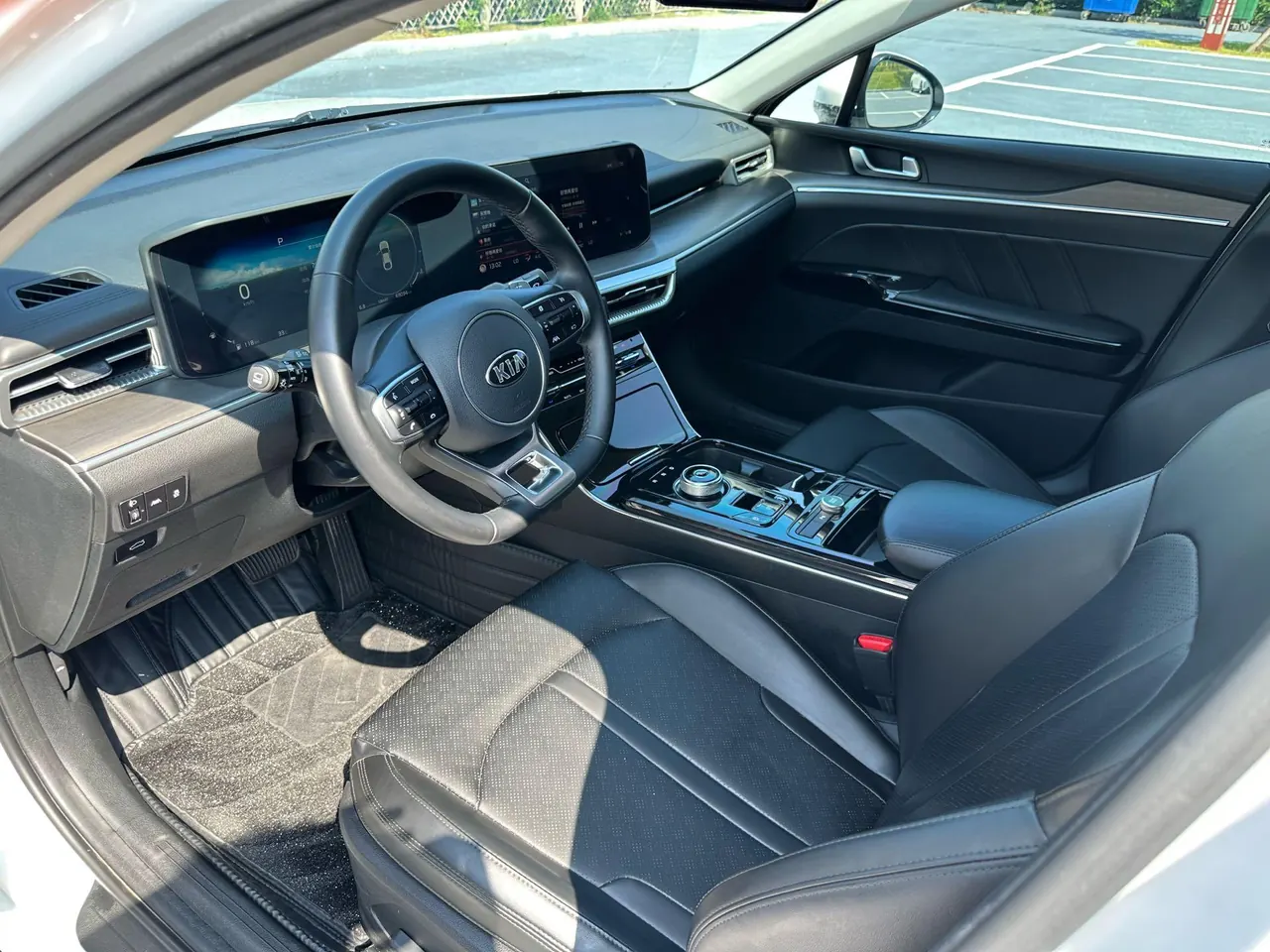 Kia 2020 K5 Keku 1.5T 270T CVVD Deluxe Edition Automatic Gear 6