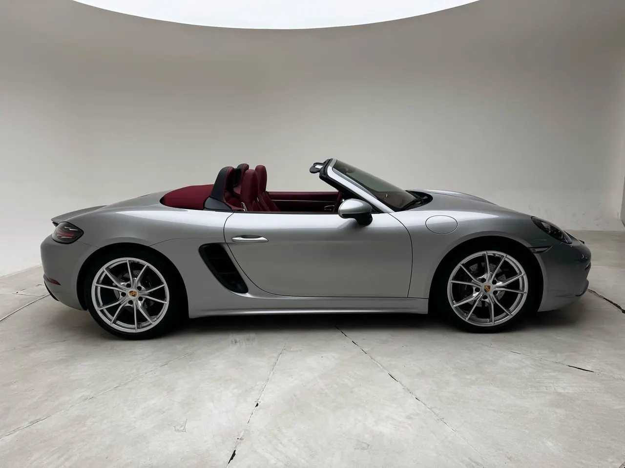Porsche 718 (Imported) 2022 718 Boxer 2.0T Automatic 4