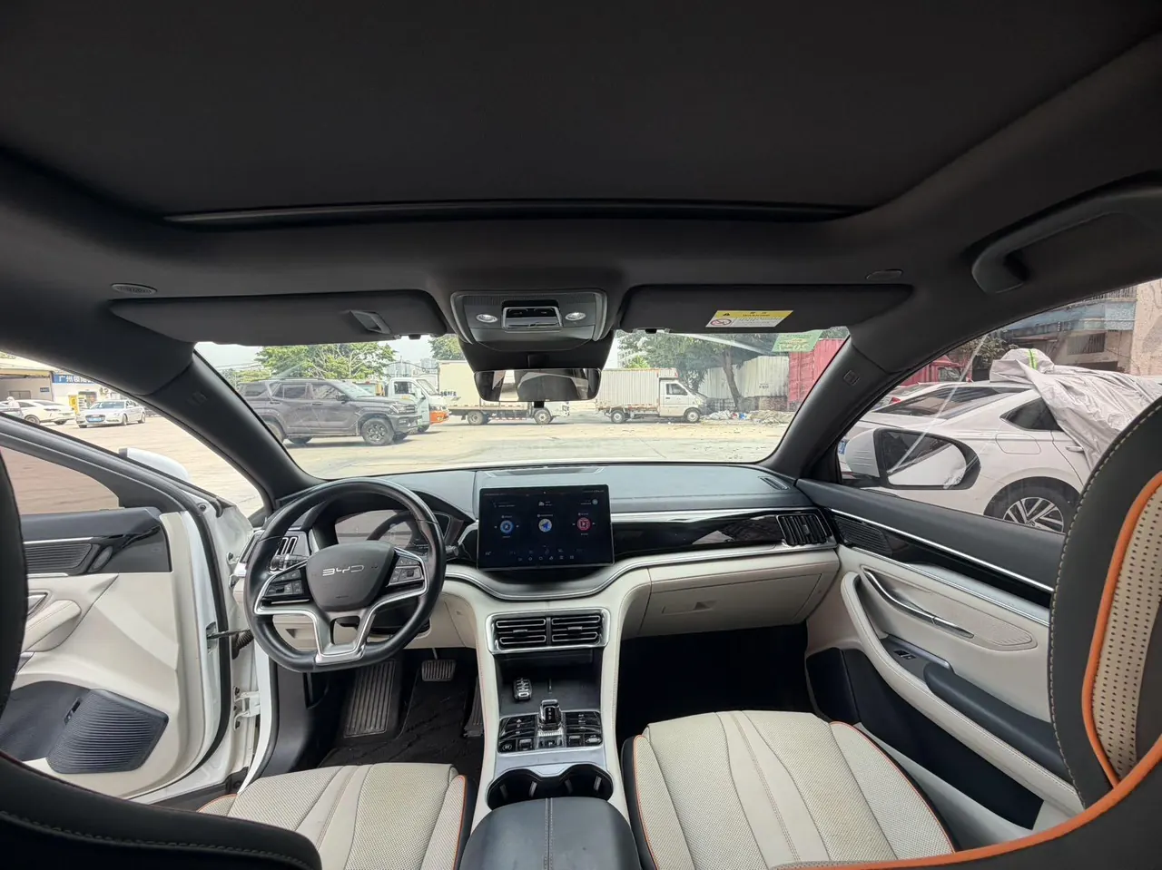 BYD 2023 Song PLUS DM-i 1.5 Stepless Champion Edition 110KM Flagship Automatic Gear 6