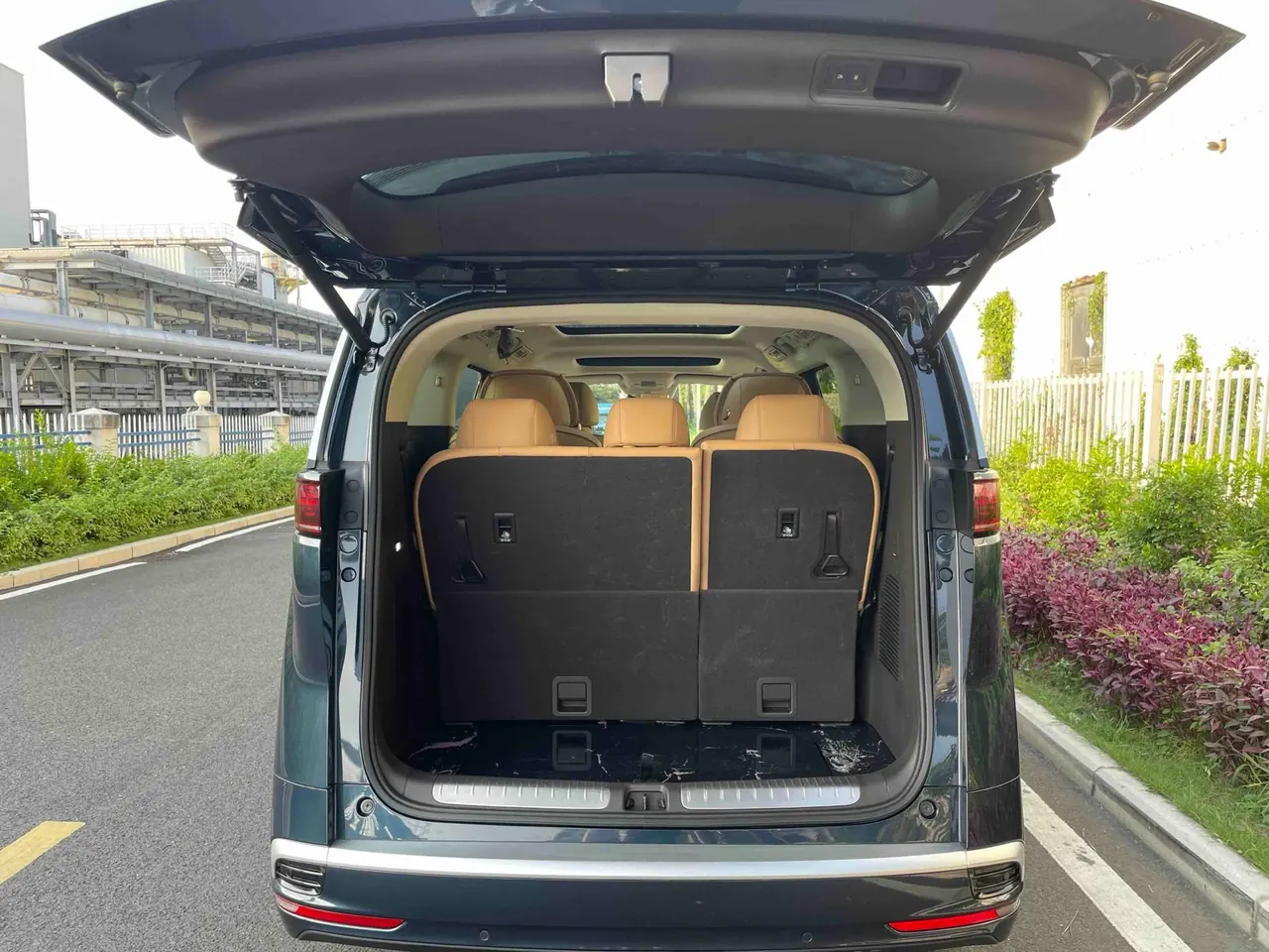 Denza 2024 Denza D9 DM-i 1.5T stepless 1050 exclusive automatic gear 18