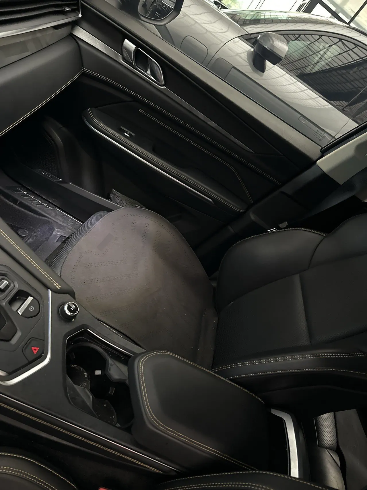 LYNK&amp;CO 2024 LYNK&amp;CO 01 2.0TD Two-Drive Global Pro Auto 5