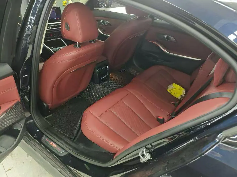 BMW 2024 i3 eDrive 40 L obsidian night suit automatic gear 5