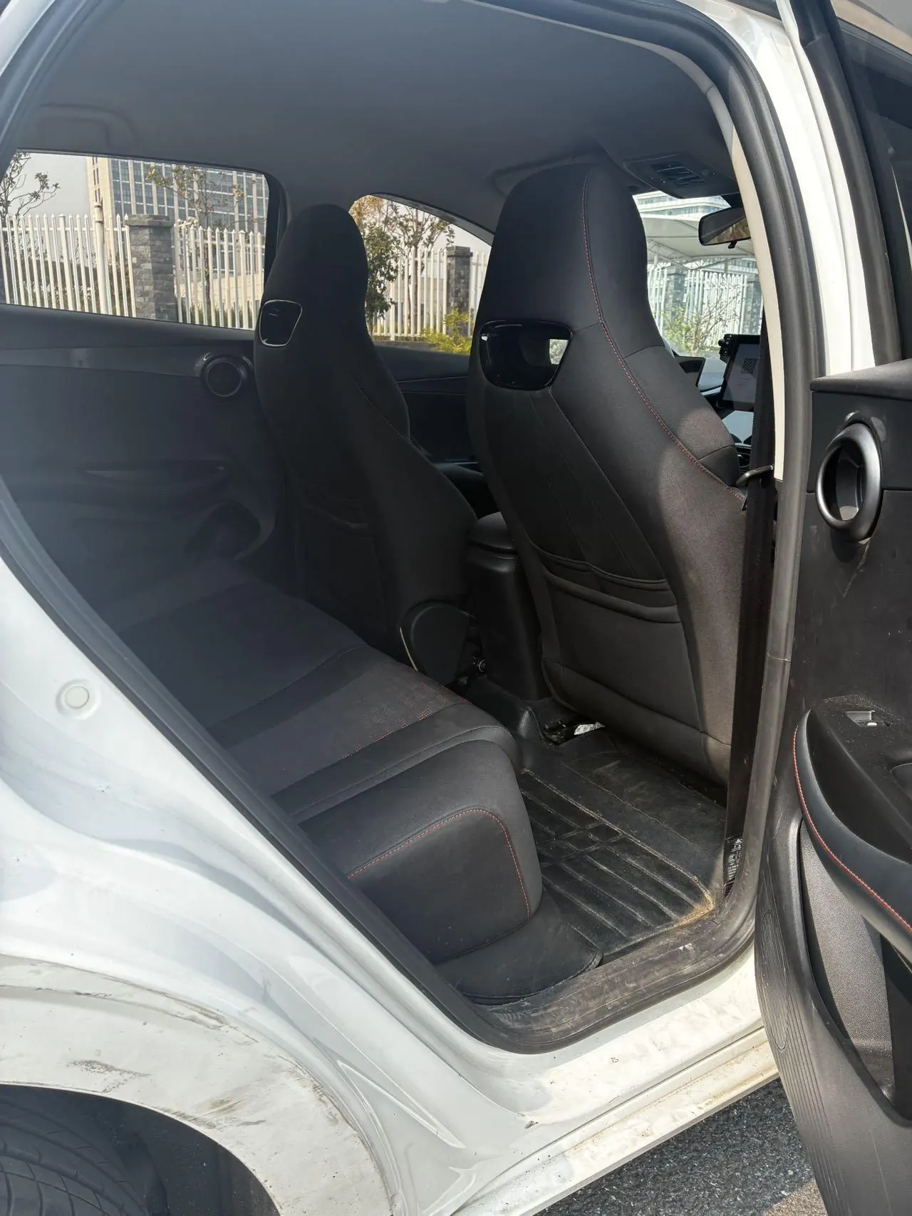 BYD 2024 e2 Glory Edition Deluxe Automatic Gear 4